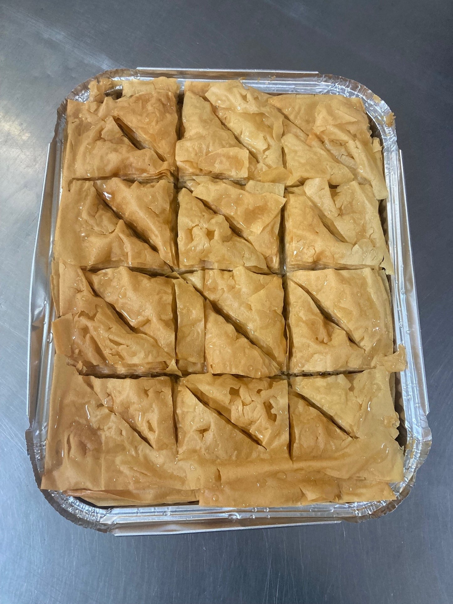 Baklava Tray - 24 Pieces (Vegan)